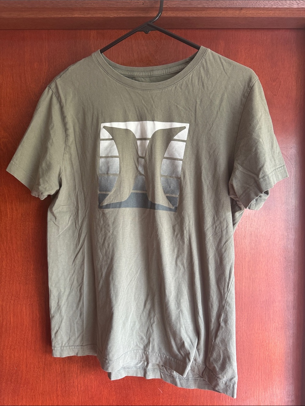 Hurley Olive Green Logo Short-Sleeve Tee